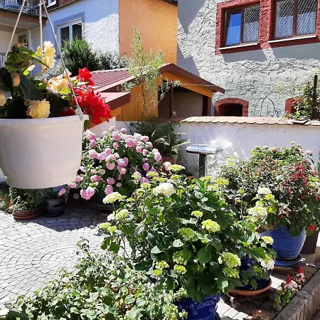 Ferienhaeuschen Rosi Brehm *