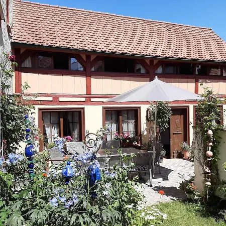 Ferienhaeuschen Rosi Brehm Apartman