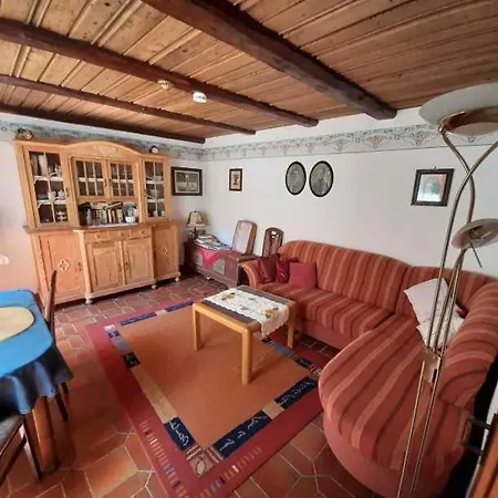 Ferienhaeuschen Rosi Brehm Apartman